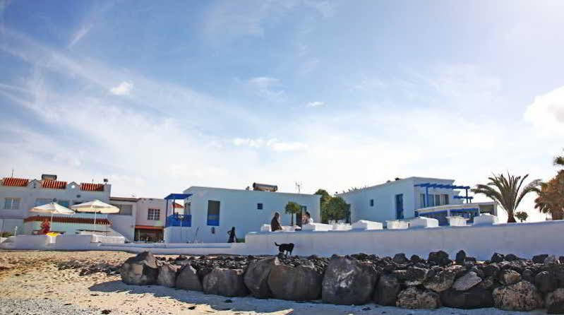 Beachfront Mar Adentro Apartment Corralejo Exterior photo